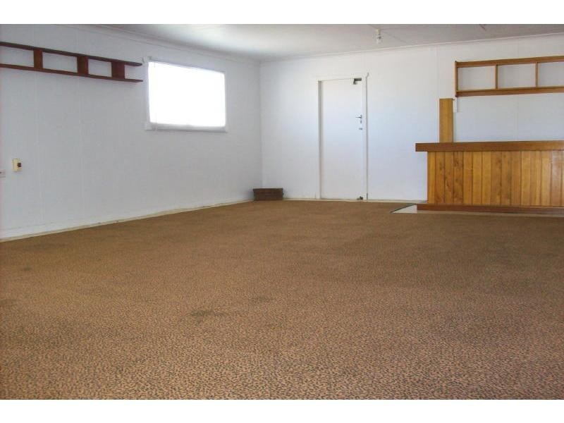 81 Albert Street, Nowra NSW 2541
