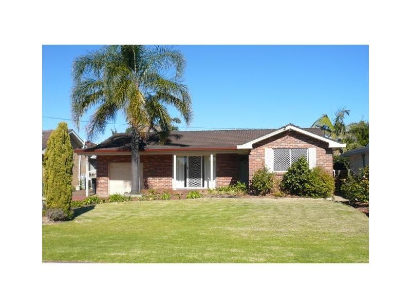12 Bisdee Place, Nowra NSW 2541