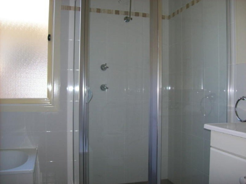 1/127 Meroo Road, Bomaderry NSW 2541