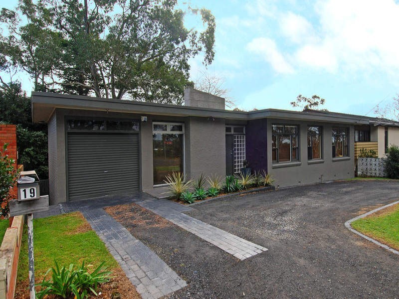 19 Illaroo Road, North Nowra NSW 2541
