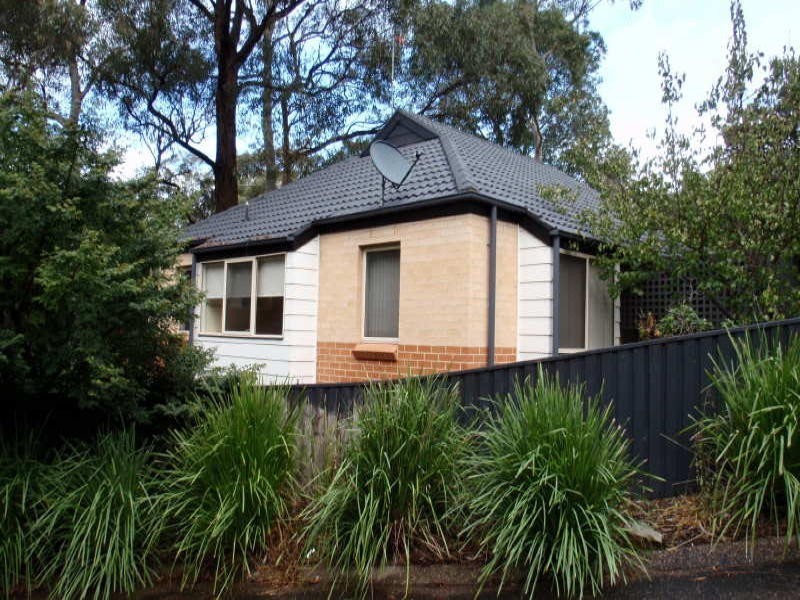 17/33 Lynburn Avenue, Bomaderry NSW 2541