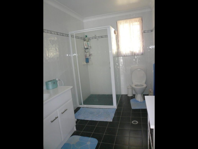 31 Glenair Avenue, West Nowra NSW 2541