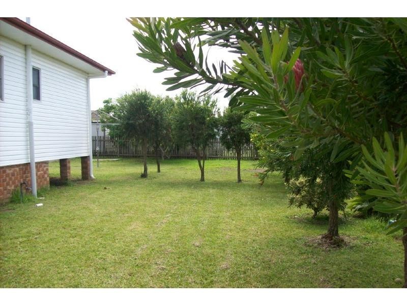 5 Ryan Avenue, Nowra NSW 2541