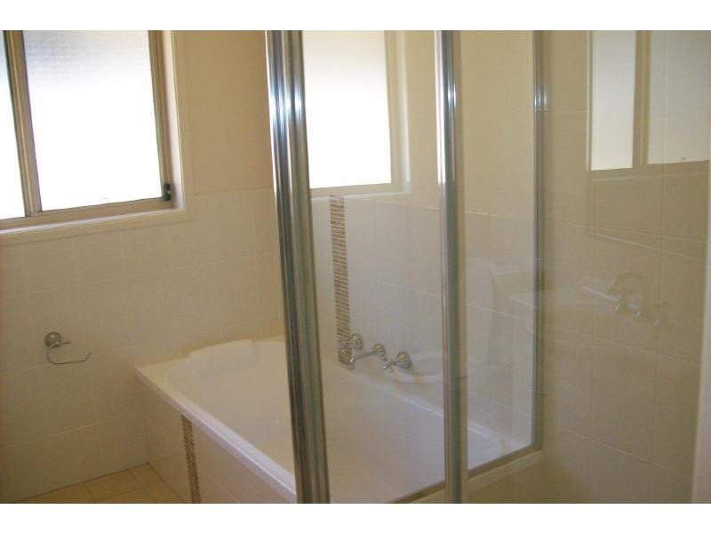 Villa 13/8 Meroo Road, Bomaderry NSW 2541