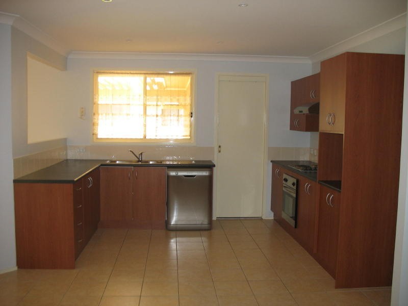 20 The Garden Walk, Worrigee NSW 2540