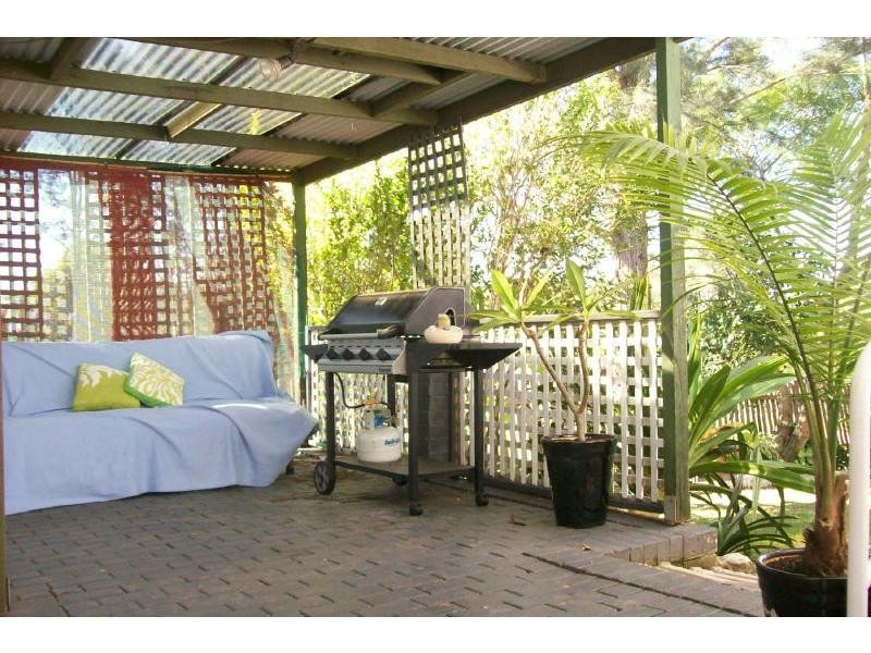 8 Miller Street, Nowra NSW 2541