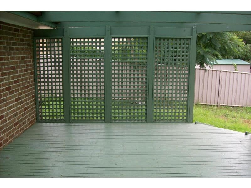 8 Gardenia Crescent, Bomaderry NSW 2541