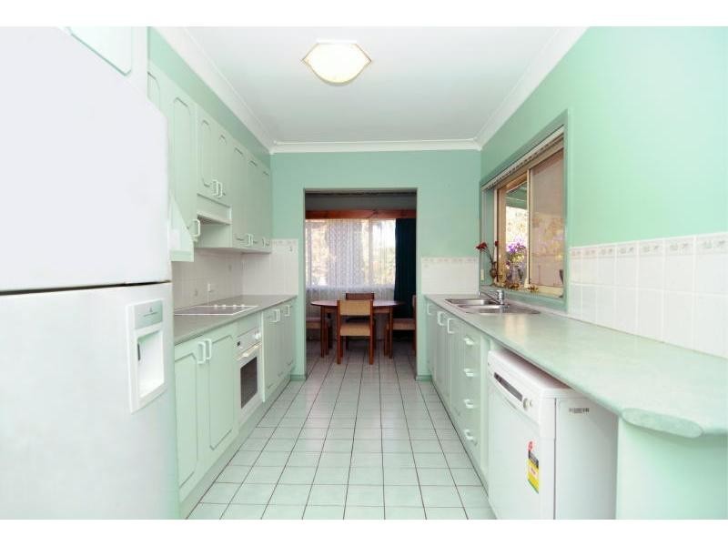50 Walsh Crescent, North Nowra NSW 2541