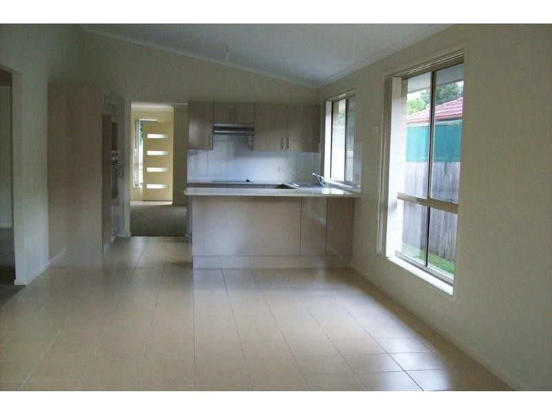 122D Jasmine Drive, Bomaderry NSW 2541