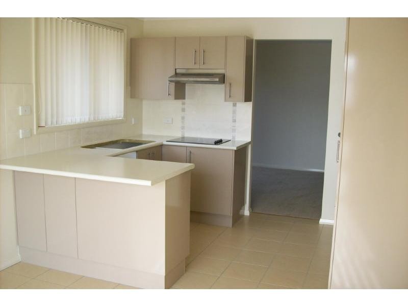 4 Almondbark Road, Worrigee NSW 2540