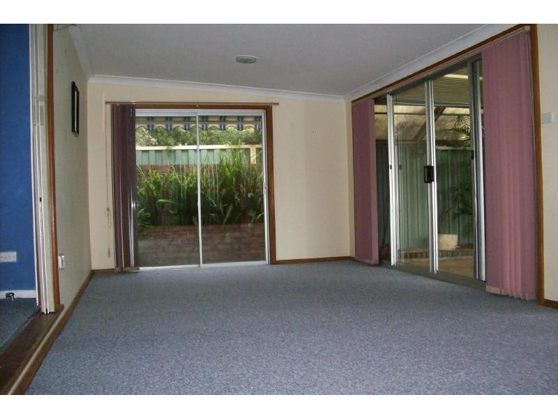 19 Bunberra Street, Bomaderry NSW 2541