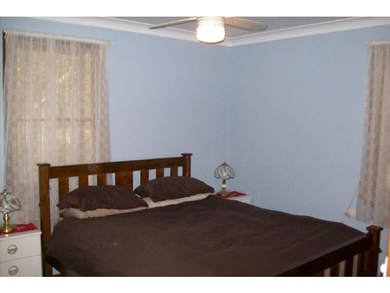 13 Elyard Drive, Nowra NSW 2541