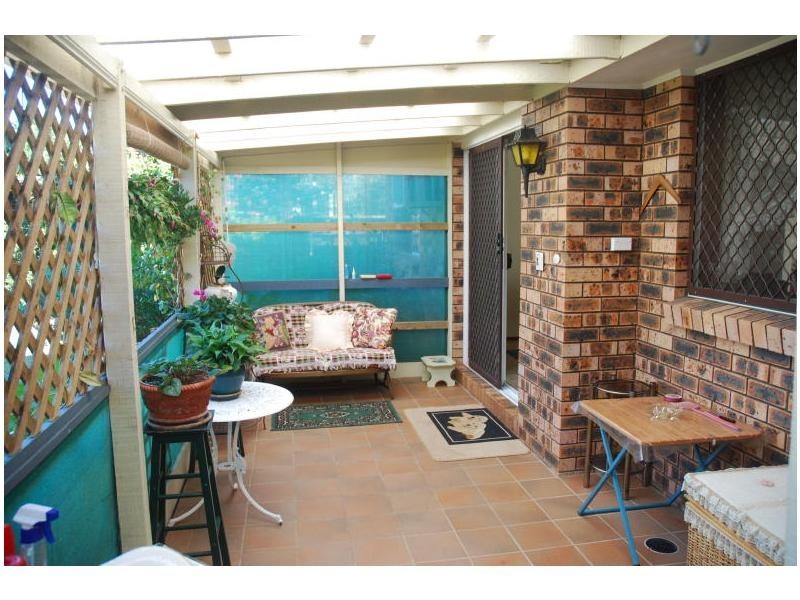 33 Gunyuma Crescent, North Nowra NSW 2541