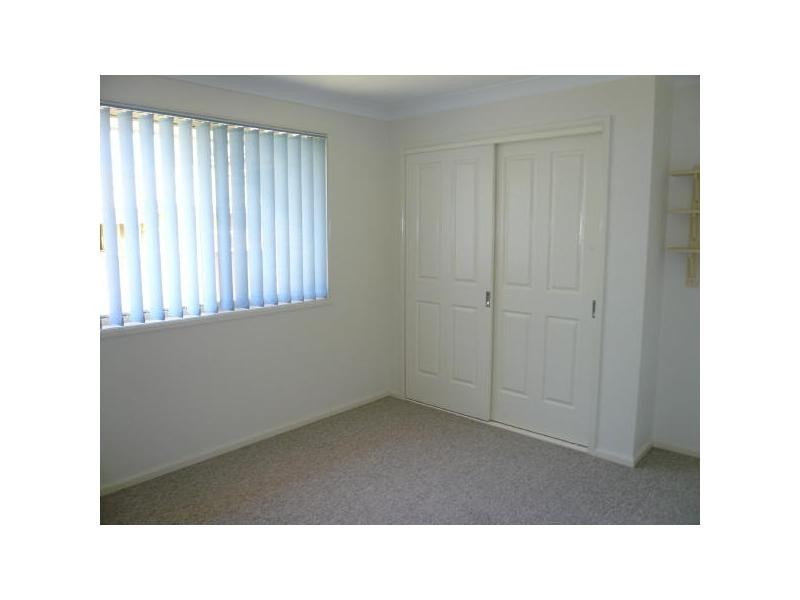 10 Socrates Place, Worrigee NSW 2540
