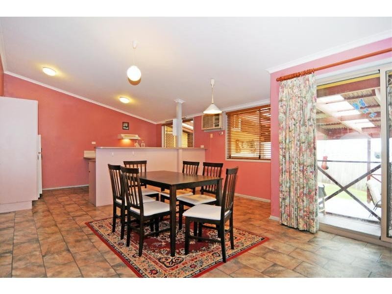 83 Yalwal Road, West Nowra NSW 2541