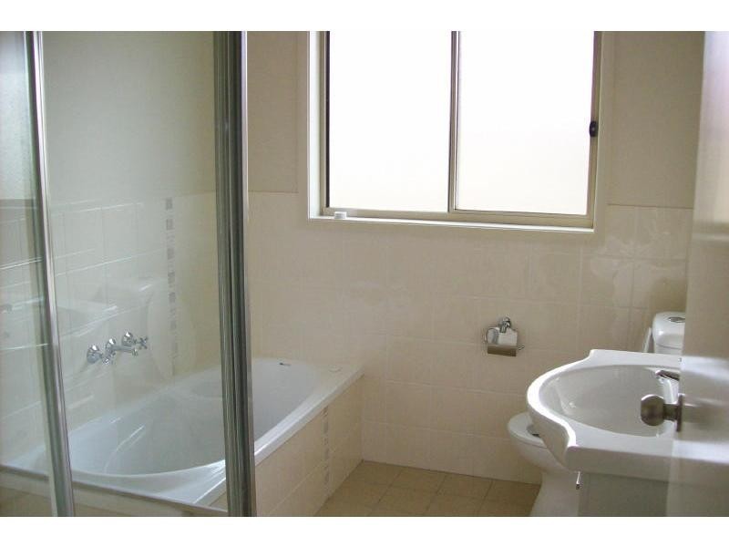 17 Sullivan Street, Worrigee NSW 2540