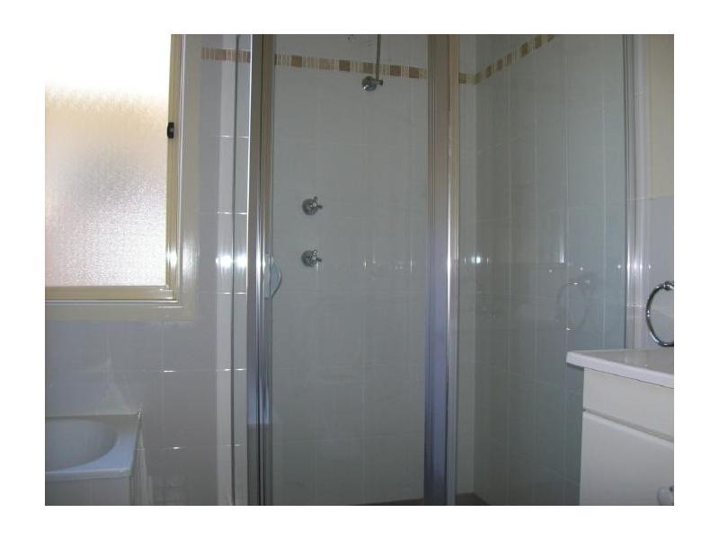 1/127 Meroo Road, Bomaderry NSW 2541