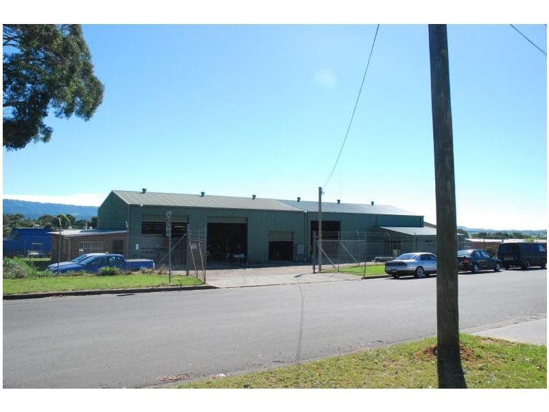 7 Gesham Way, Bomaderry NSW 2541