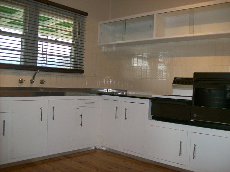 41 St Annes Street, Nowra NSW 2541