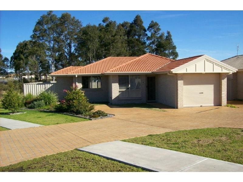 1/73-75 Rayleigh Drive, Worrigee NSW 2540