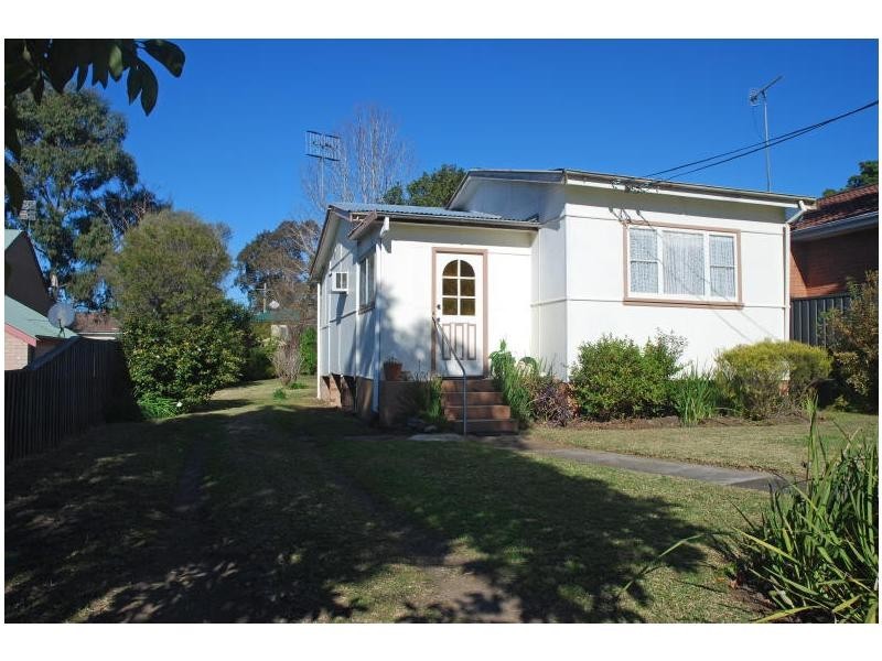 48 Douglas Street, Nowra NSW 2541