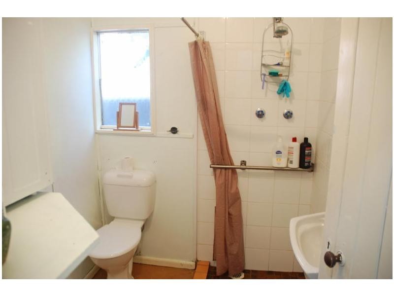 48 Douglas Street, Nowra NSW 2541