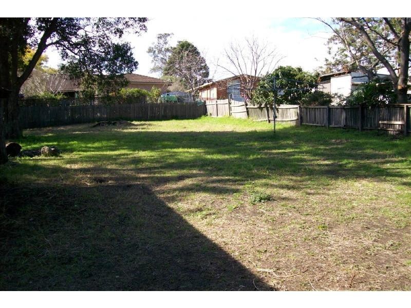 72 East Street, Nowra NSW 2541