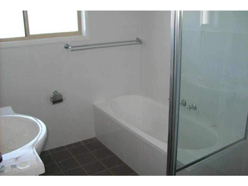 1/50 Greenwell Point Road, Greenwell Point NSW 2540