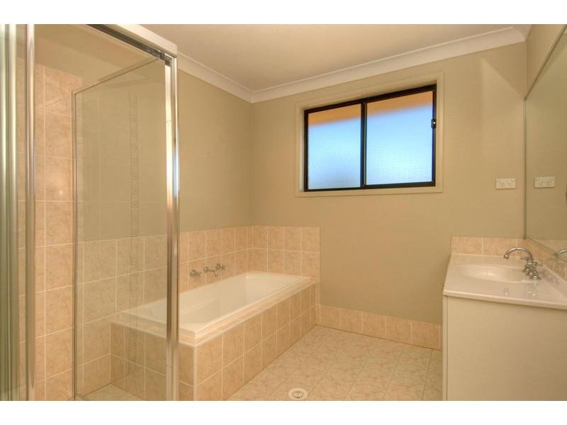 35a Bluewattle Road, Worrigee NSW 2540