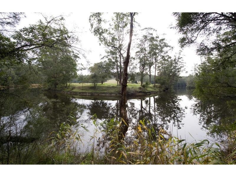 50 Comberton Grange Road, Falls Creek NSW 2540