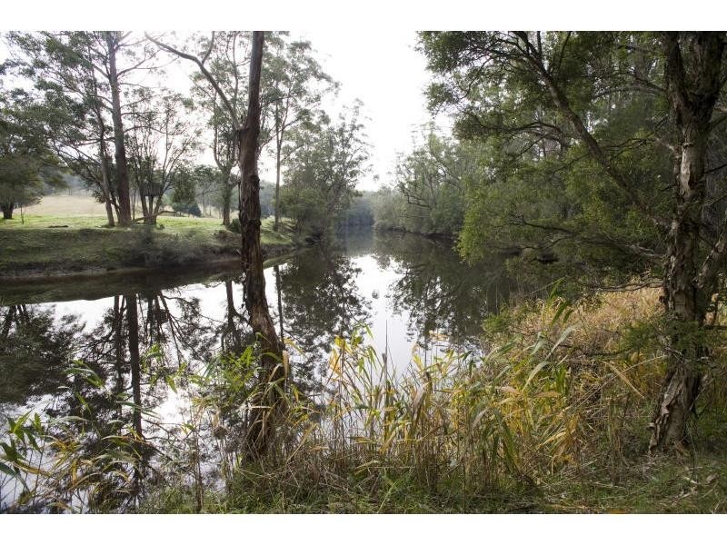 50 Comberton Grange Road, Falls Creek NSW 2540