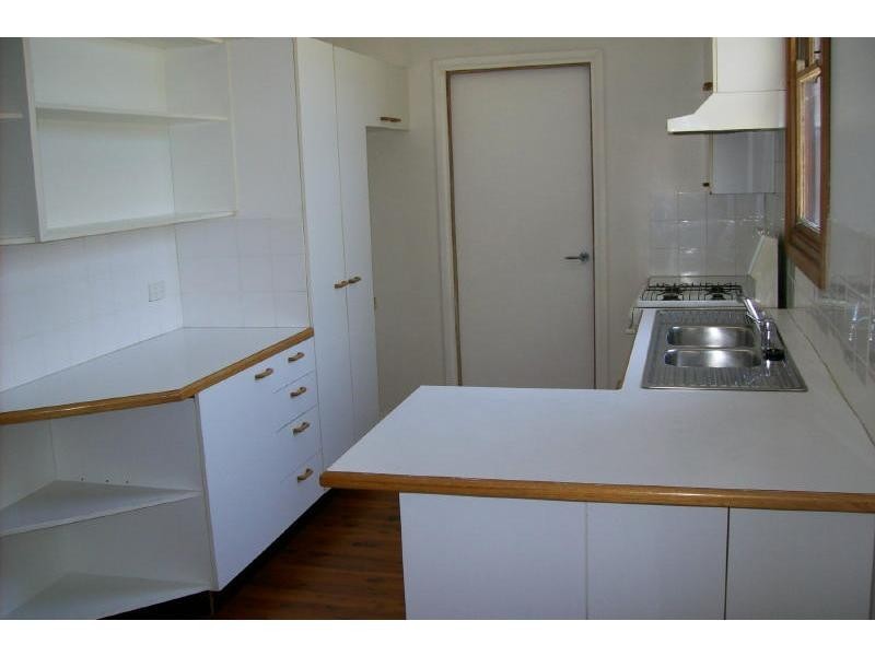 7 Leaney Avenue, Nowra NSW 2541