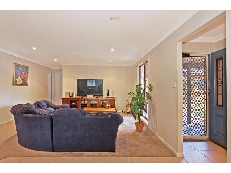 5 Sutherland Drive, North Nowra NSW 2541