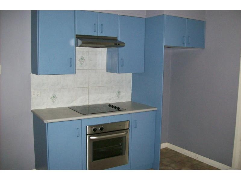 2/60 kinghorne Street, Nowra NSW 2541