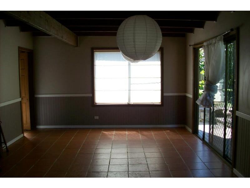 130 Berry Street, Nowra NSW 2541