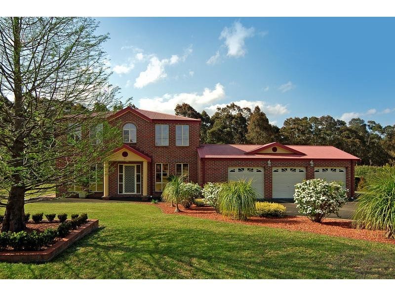 37 Tartarian Crescent, Bomaderry NSW 2541