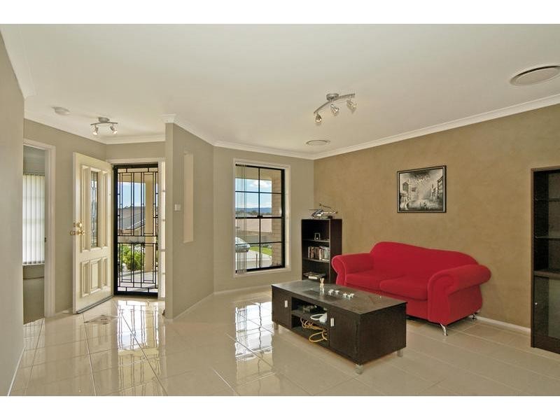21 Warrigal Street, Nowra NSW 2541