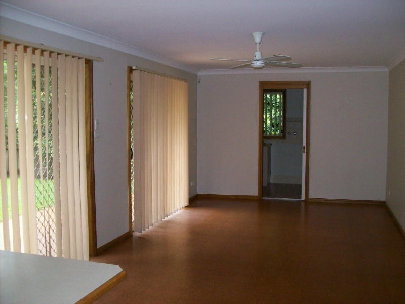 32 Jasmine Drive, Bomaderry NSW 2541