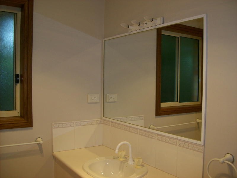 32 Jasmine Drive, Bomaderry NSW 2541