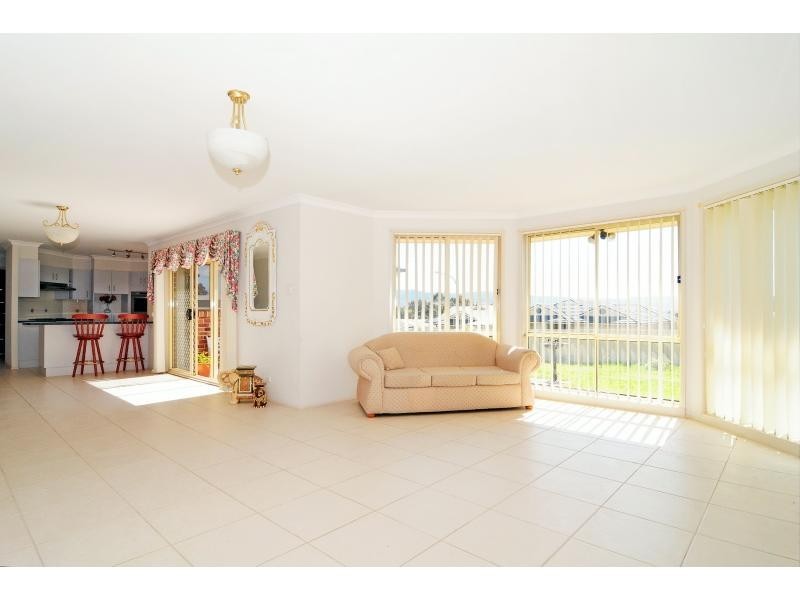 31 Kardella Avenue, Nowra NSW 2541