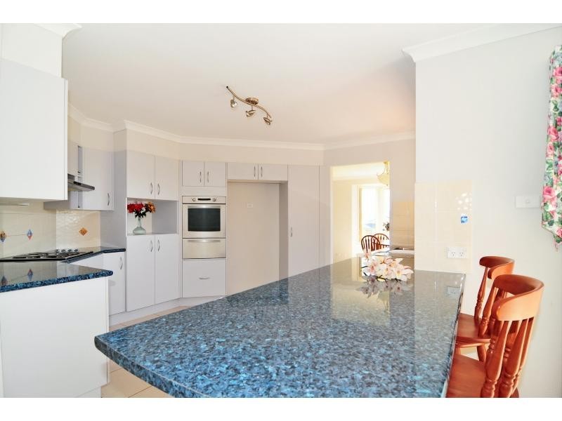 31 Kardella Avenue, Nowra NSW 2541