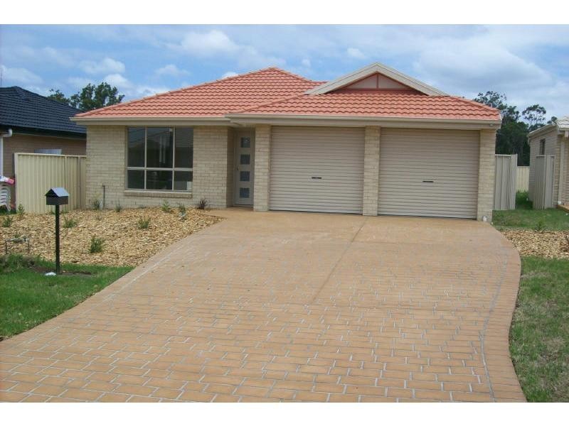 3 Neptune Place, Worrigee NSW 2540