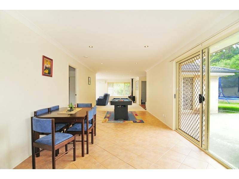 18 Forest Park Road, Worrigee NSW 2540