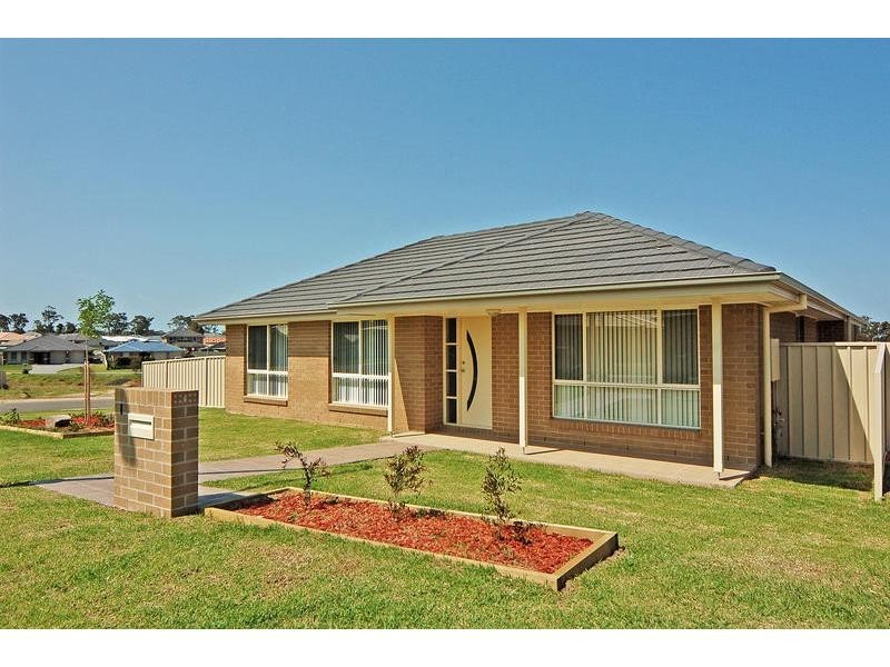 1/1 Palm Lilly Close, Worrigee NSW 2540
