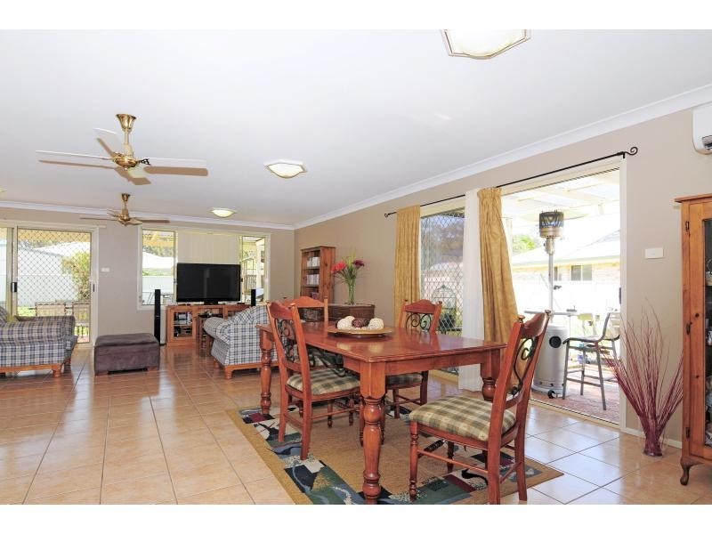 53 Robinia Way, Worrigee NSW 2540