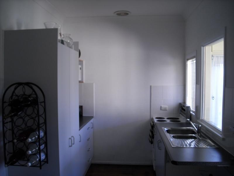 30 Bunberra Street, Bomaderry NSW 2541