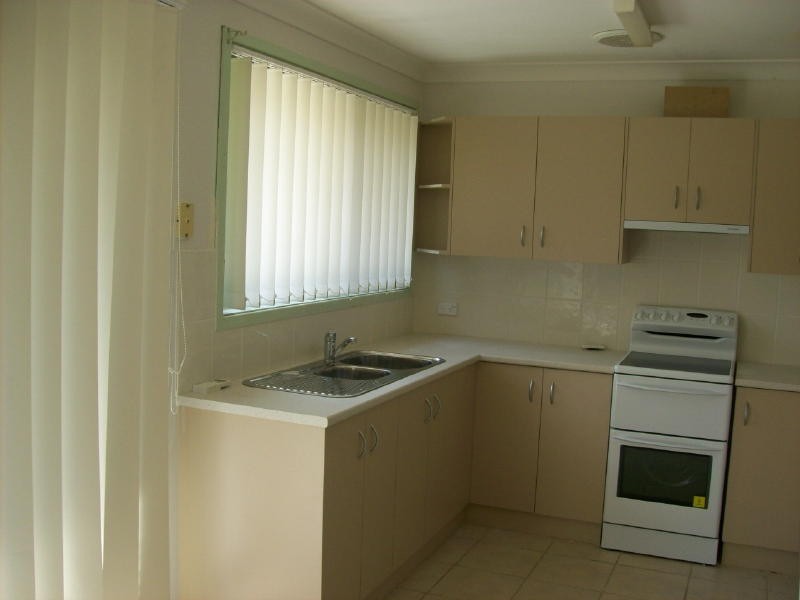 17 Coconut Drive, North Nowra NSW 2541