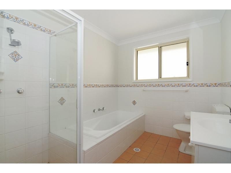 31 St James Crescent, Worrigee NSW 2540