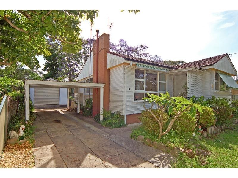 8 Hewlett Avenue, North Nowra NSW 2541
