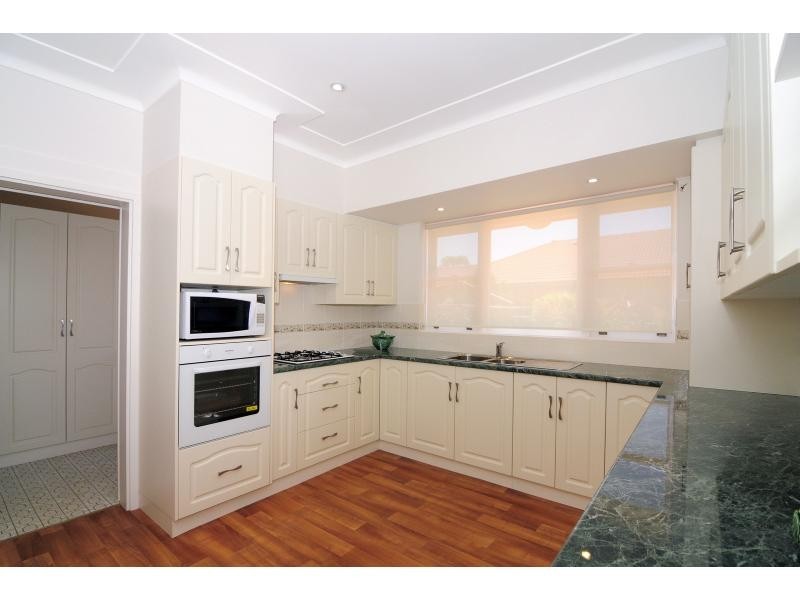 Nowra NSW 2541